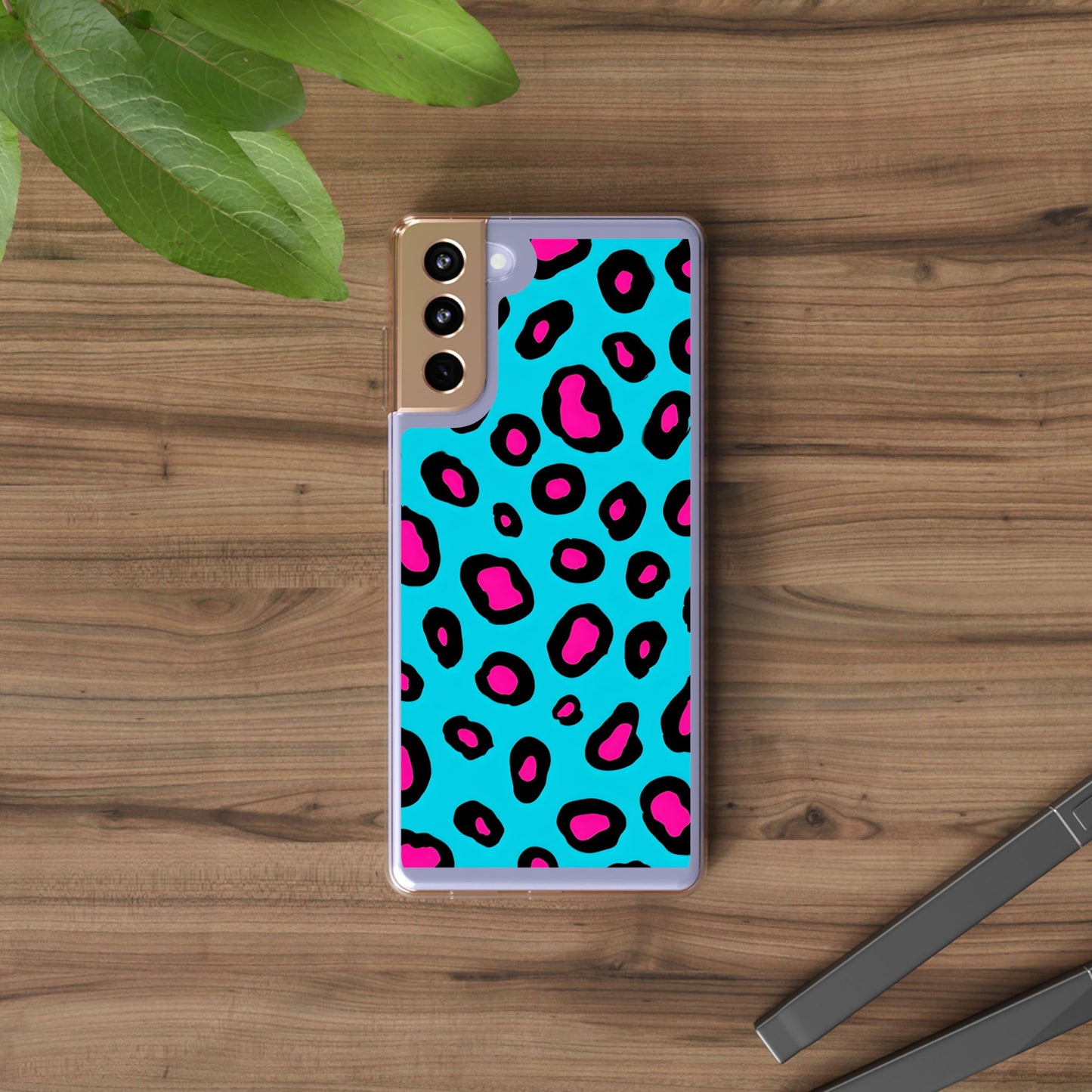 Trendy Clear Phone Case with Pink Leopard Print